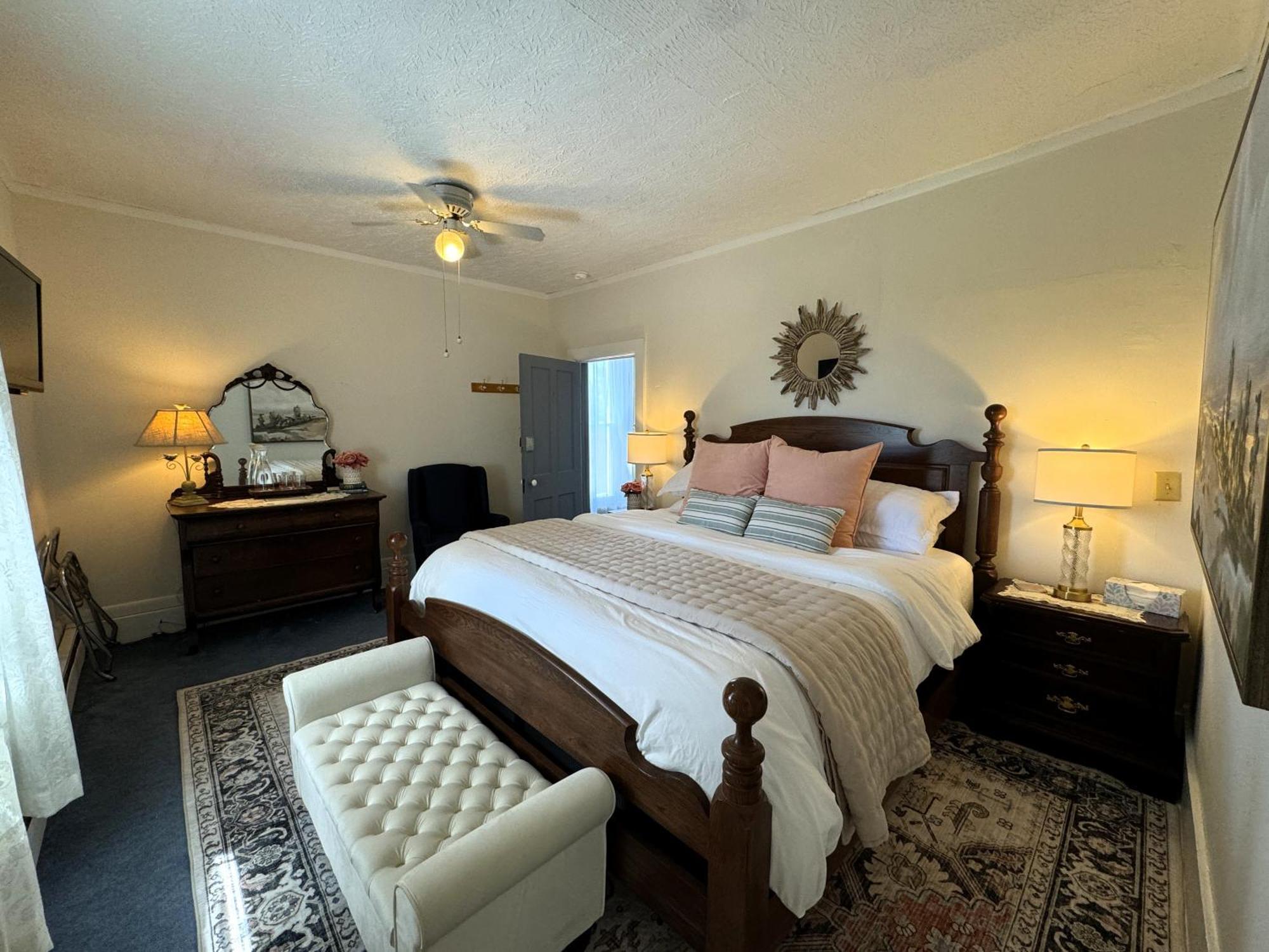 Victorian Inn Bed And Breakfast 마블헤드 외부 사진