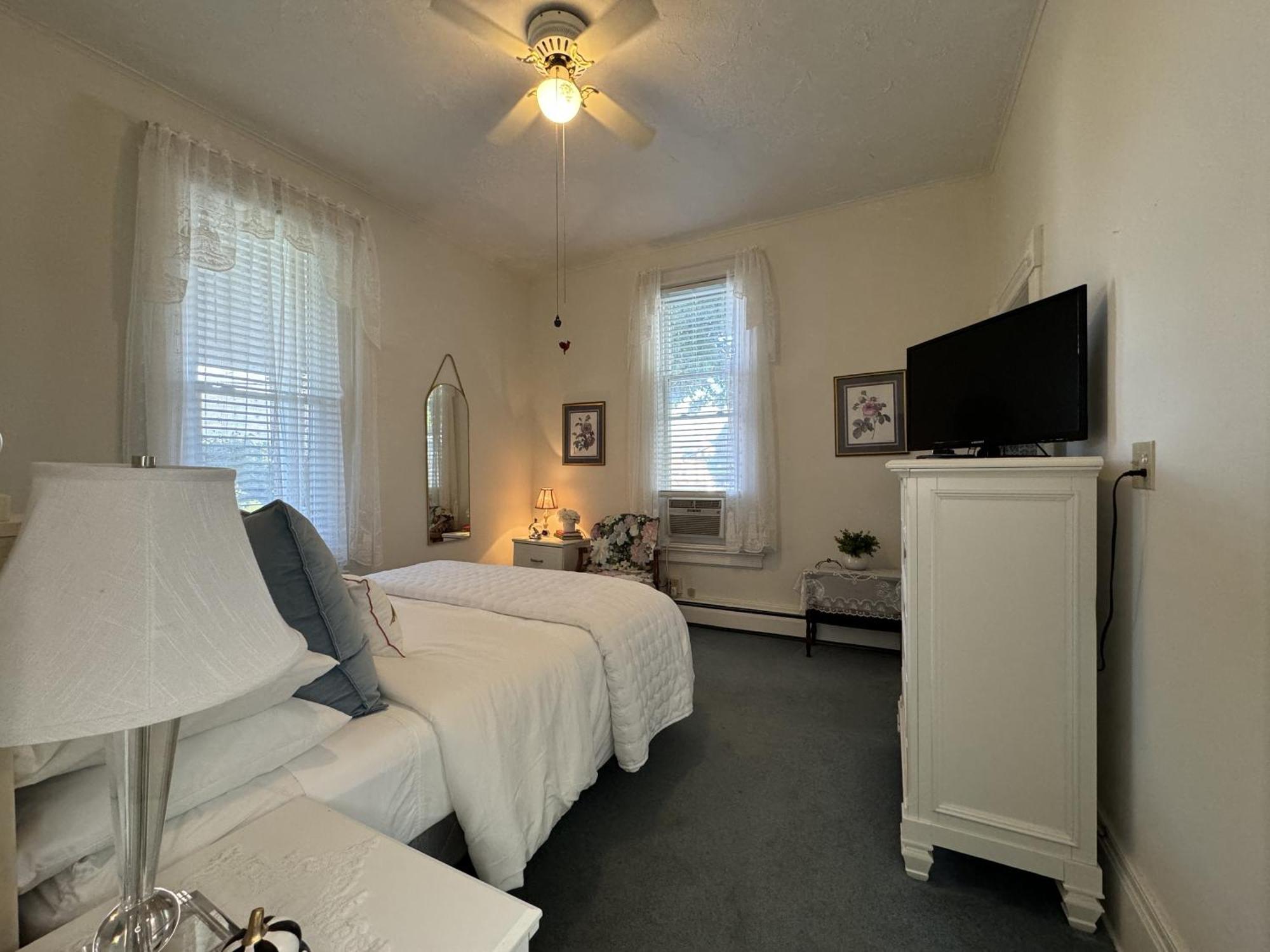 Victorian Inn Bed And Breakfast 마블헤드 외부 사진